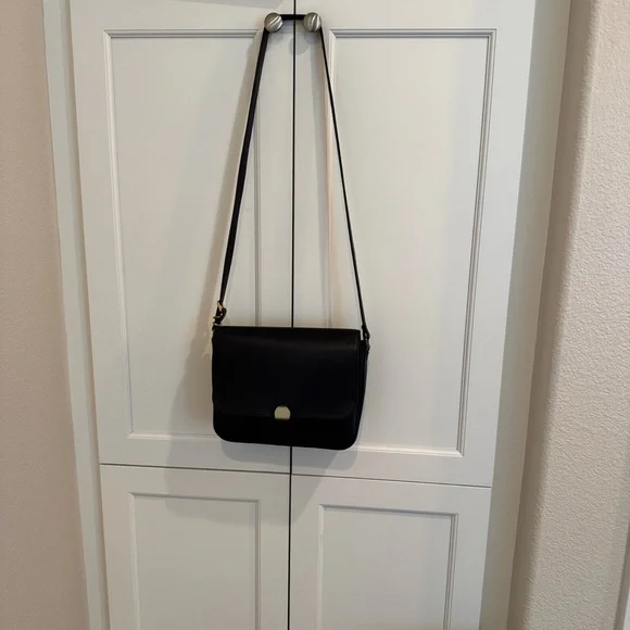 Madewell The Abroad Shoulder Bag - Picture 6 of 9